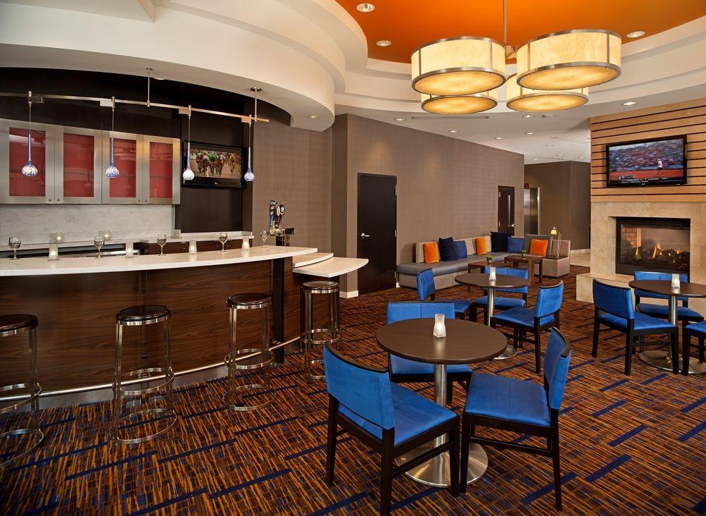 Отель Courtyard By Marriott Washington Capitol Hill/Navy Yard Экстерьер фото