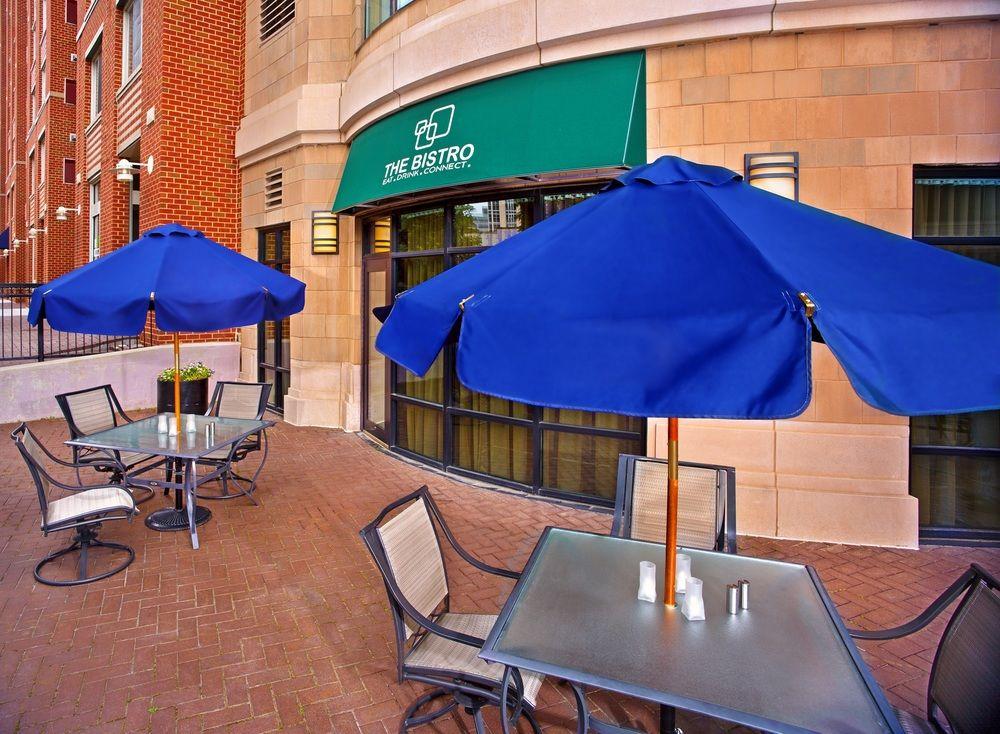 Отель Courtyard By Marriott Washington Capitol Hill/Navy Yard Экстерьер фото