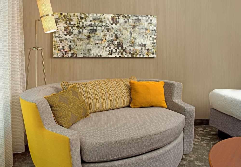 Отель Courtyard By Marriott Washington Capitol Hill/Navy Yard Экстерьер фото