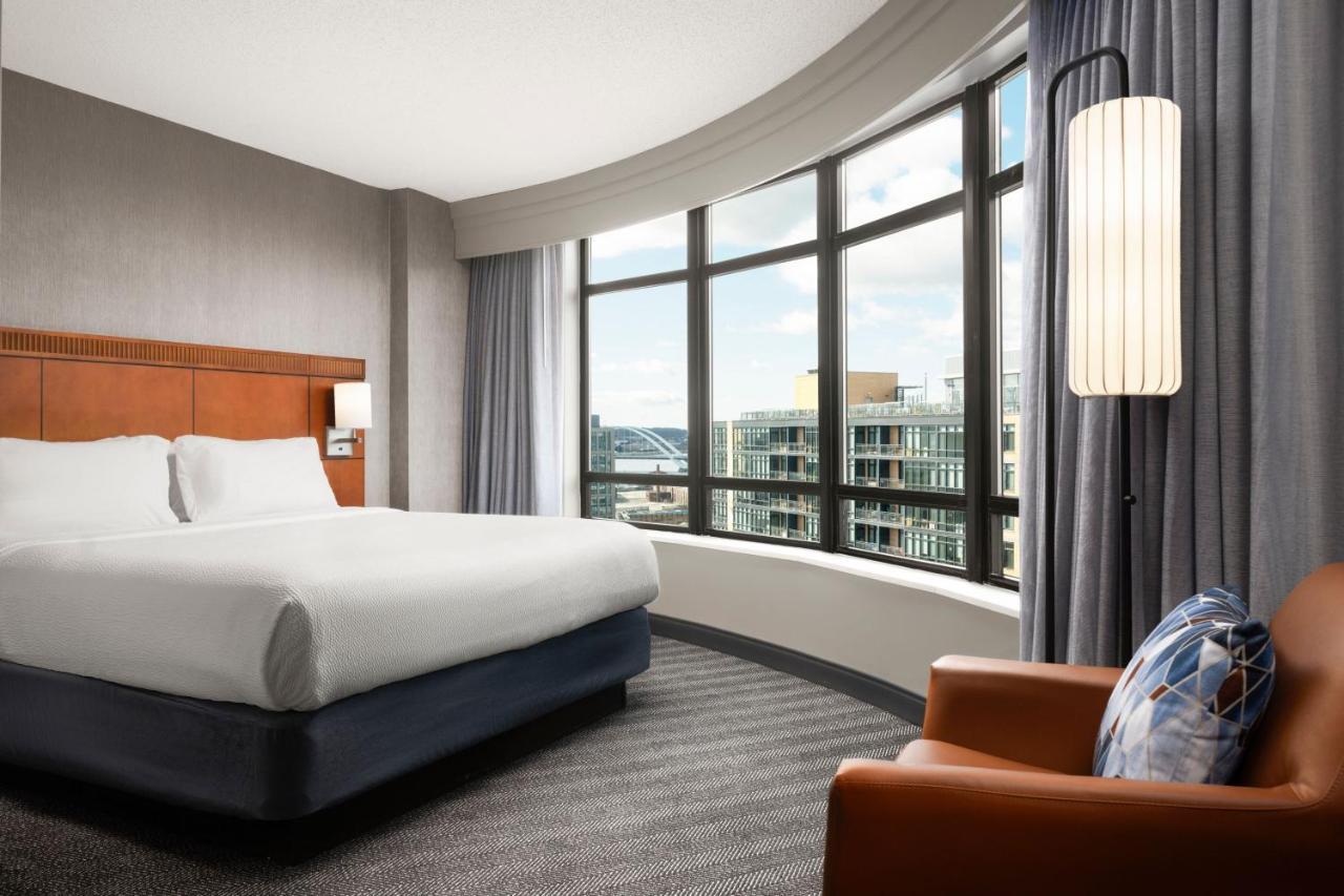Отель Courtyard By Marriott Washington Capitol Hill/Navy Yard Экстерьер фото