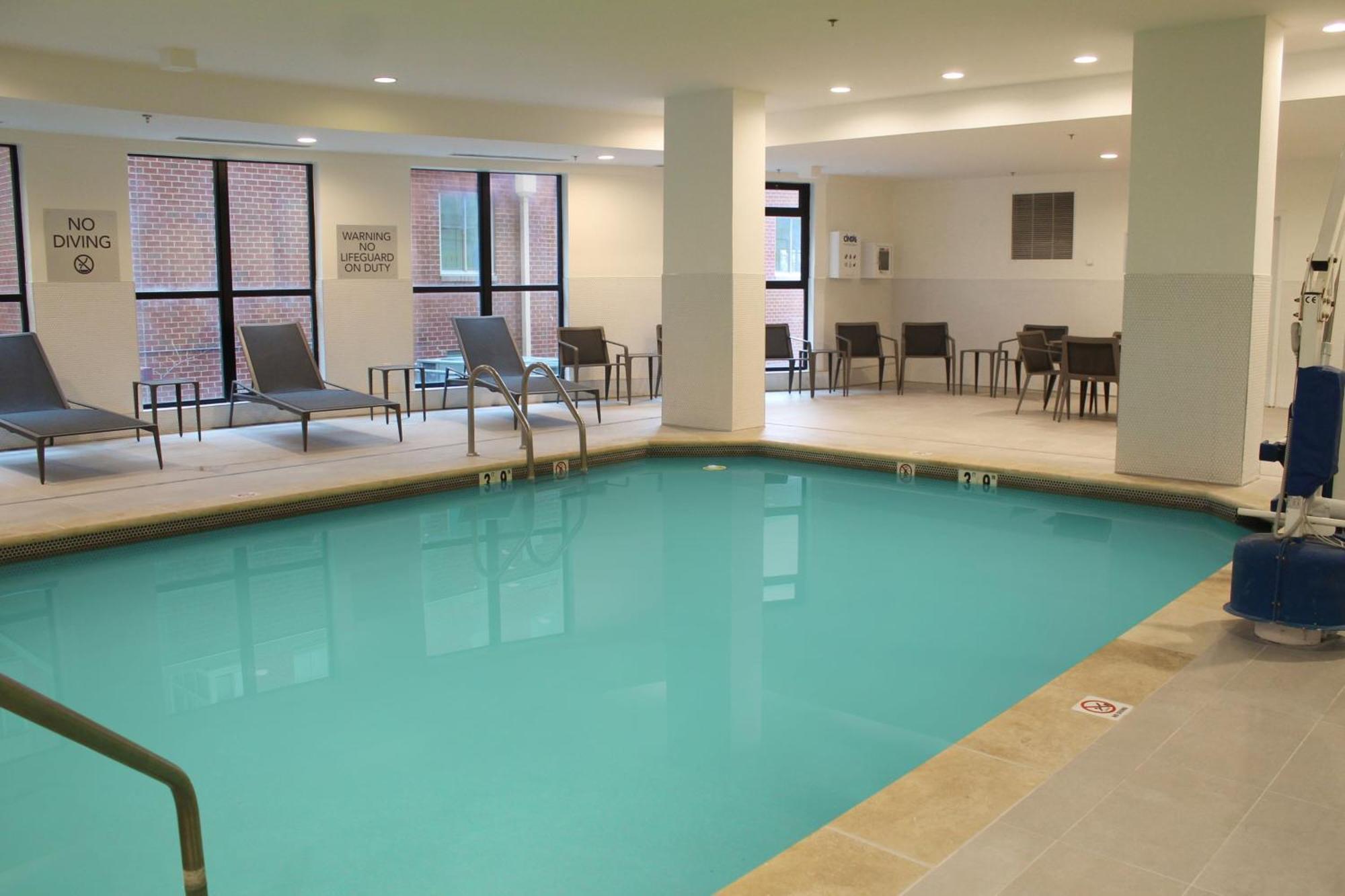 Отель Courtyard By Marriott Washington Capitol Hill/Navy Yard Экстерьер фото